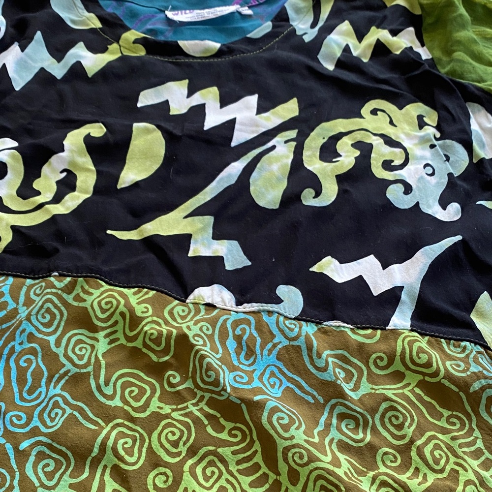 Wild Woman Patterned Top - Picture 2 of 9